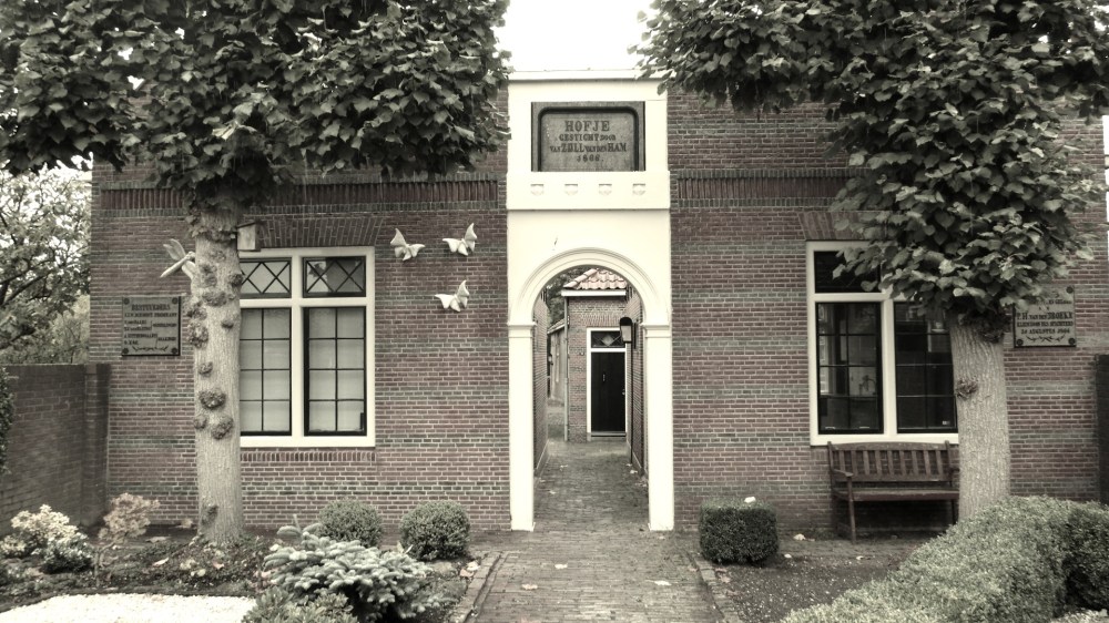 Hofje van Zijll van den Ham