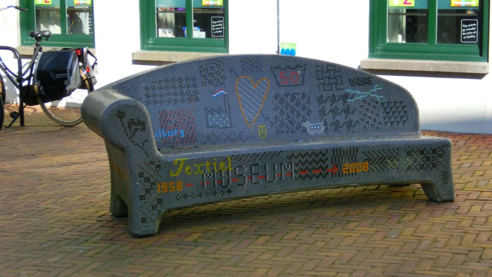 Bankje Textielmuseum