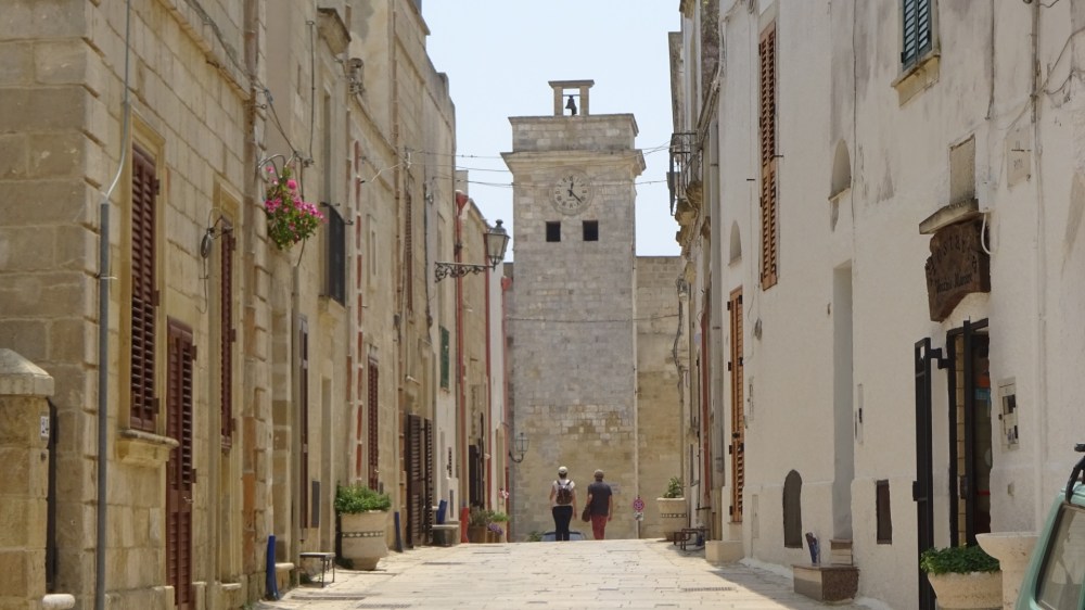 Eeuwenoude straten van Castro