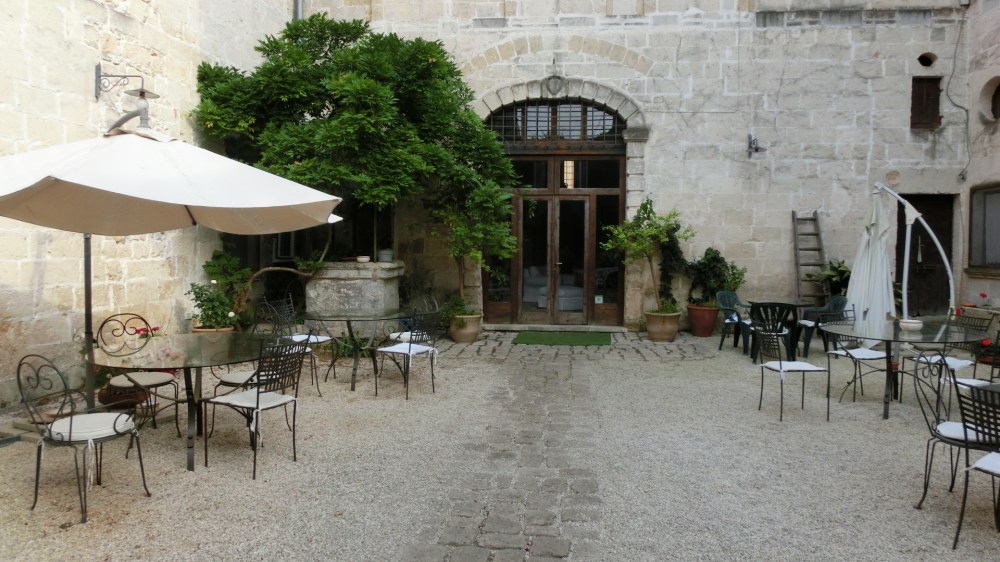 Binnenplaats B&amp;B Marittima