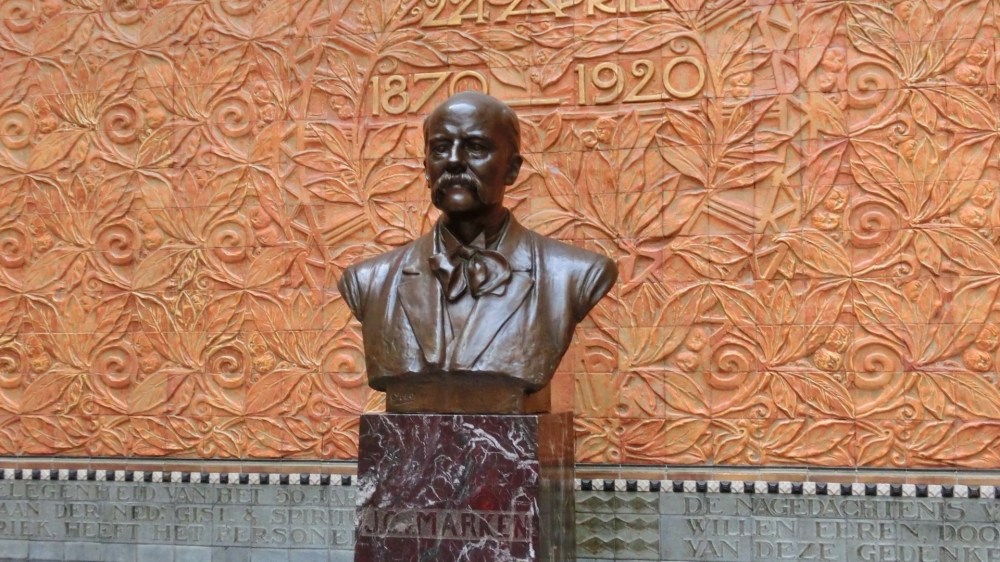 Buste Jacques van Marken