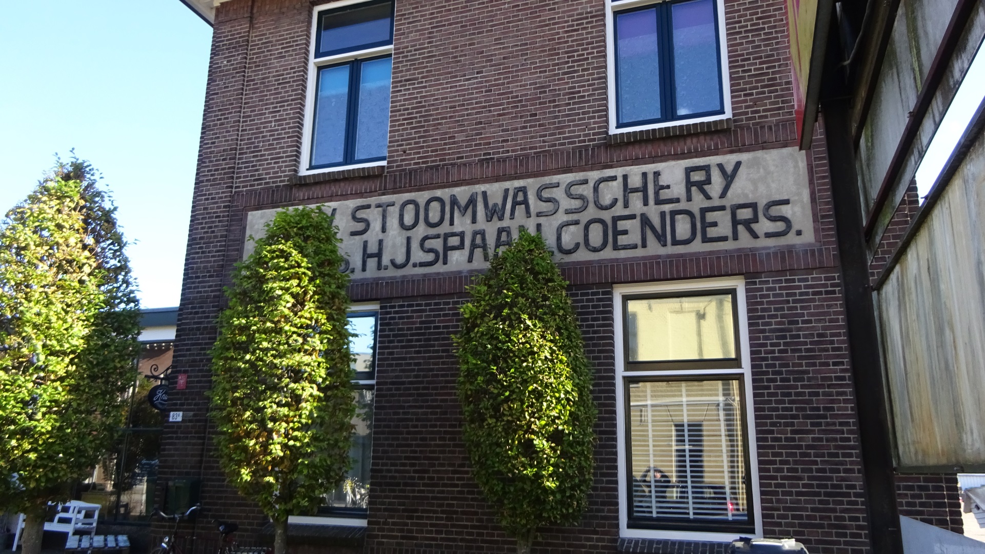 Stoomwasscherij en Glansstrijkinrichting vh Wed. H.J. Spaan-Coenders