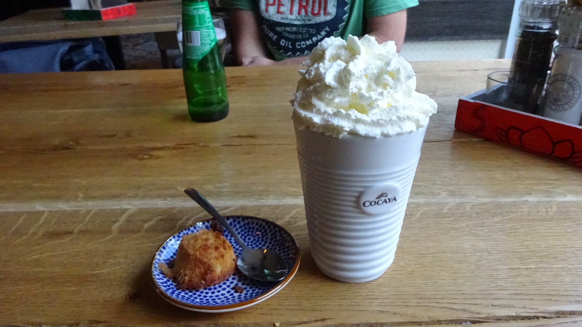 Chocolademelk met slagroom