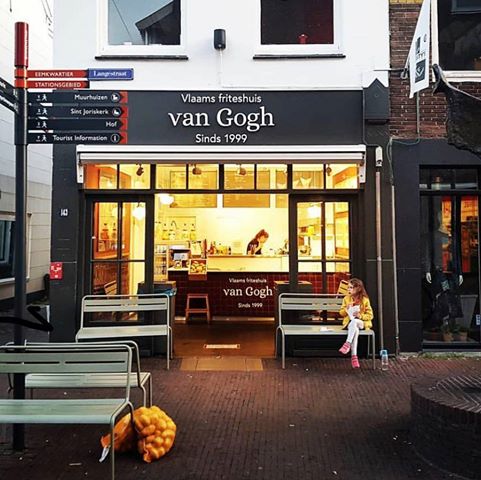 Vlaams friteshuis van Gogh_ bron foto Arne Zuyderduin