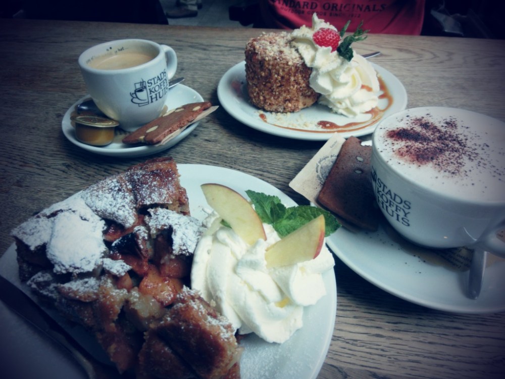 Cappuccino met appeltaart